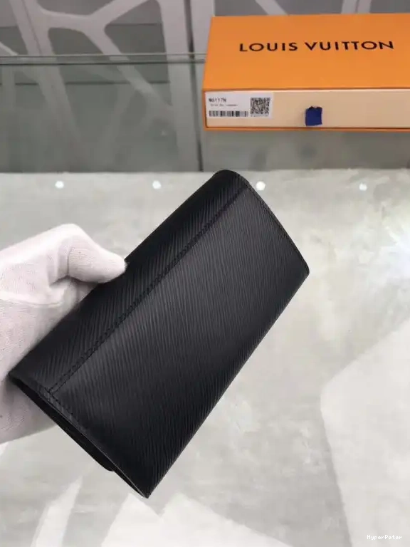Vuitton Wallet Louis Twist 0702
